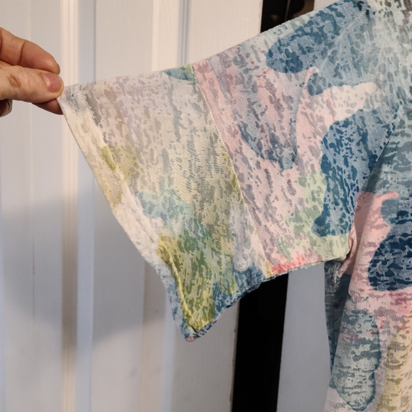 Multi colored top - Picture 2 of 5